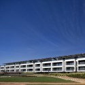 Del Mar Village Condominium / Saraiva + Associados Del Mar Village Condominium / Saraiva + Associados © FG+SG