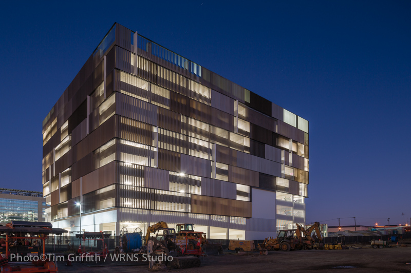 UCSF Mission Bay Parking Structure / WRNS Studio