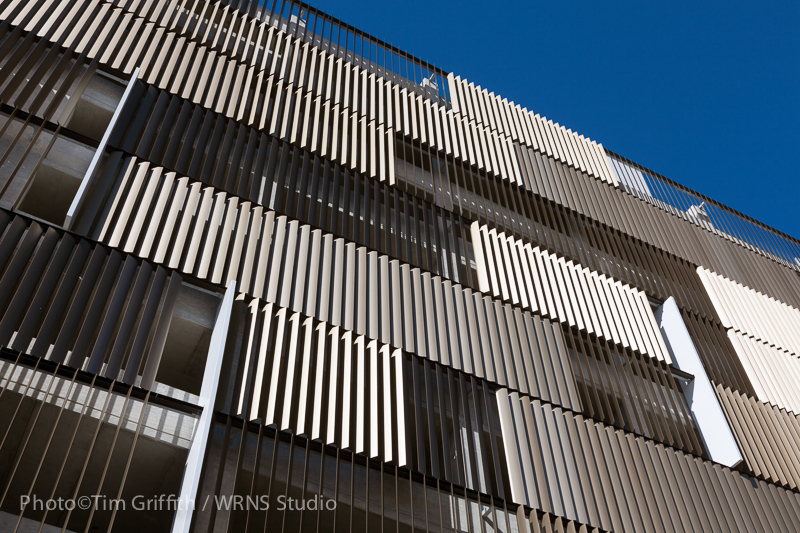 UCSF Mission Bay Parking Structure / WRNS Studio