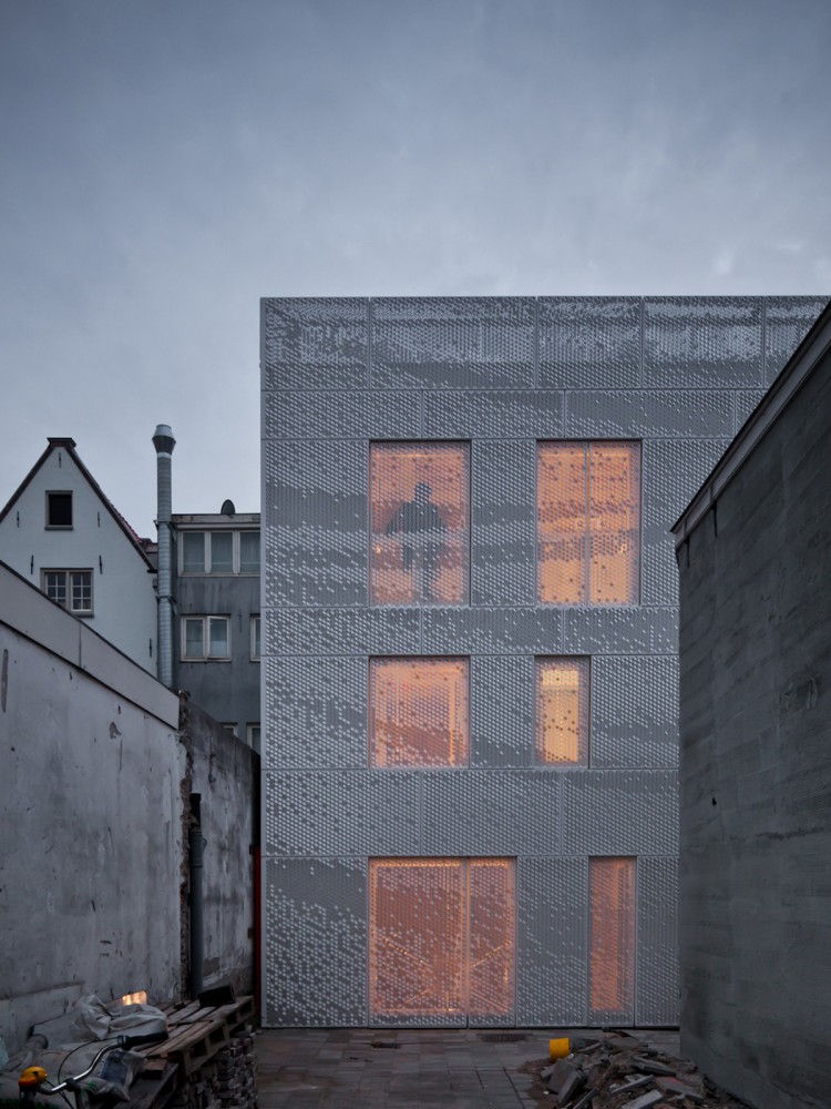Bent / Chris Kabel