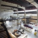The Shell and its Contents – Italia B&B Showroom / Pitsou Kedem Architects The Shell and its Contents – Italia B&B Showroom / Pitsou Kedem Architects © Amit Geron