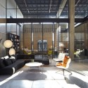 The Shell and its Contents – Italia B&B Showroom / Pitsou Kedem Architects The Shell and its Contents – Italia B&B Showroom / Pitsou Kedem Architects © Amit Geron