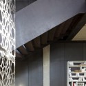 The Shell and its Contents – Italia B&B Showroom / Pitsou Kedem Architects The Shell and its Contents – Italia B&B Showroom / Pitsou Kedem Architects © Amit Geron