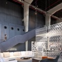The Shell and its Contents – Italia B&B Showroom / Pitsou Kedem Architects The Shell and its Contents – Italia B&B Showroom / Pitsou Kedem Architects © Amit Geron
