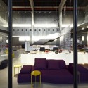 The Shell and its Contents – Italia B&B Showroom / Pitsou Kedem Architects The Shell and its Contents – Italia B&B Showroom / Pitsou Kedem Architects © Amit Geron