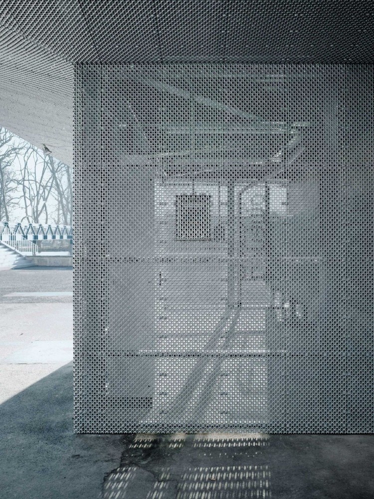 Dynamo Metal Workshop / phalt Architekten