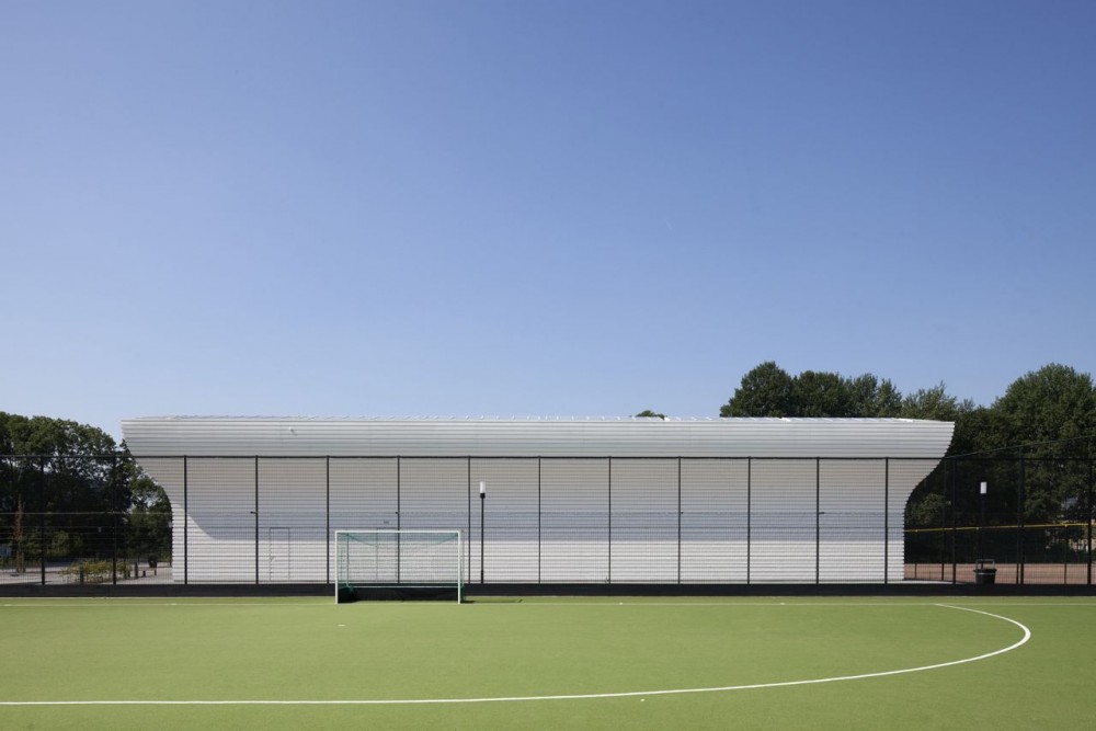 Gym Hall TNW / NL Architects