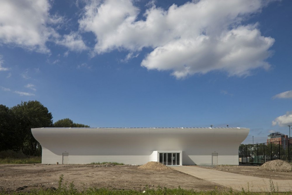 Gym Hall TNW / NL Architects