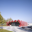 Salmtal Secondary School Canteen / SpreierTrenner Architekten Salmtal Secondary School Canteen / SpreierTrenner Architekten Courtesy of Guido Erbring Architekturfotografie