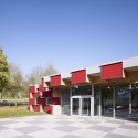 Salmtal Secondary School Canteen / SpreierTrenner Architekten Salmtal Secondary School Canteen / SpreierTrenner Architekten Courtesy of Guido Erbring Architekturfotografie