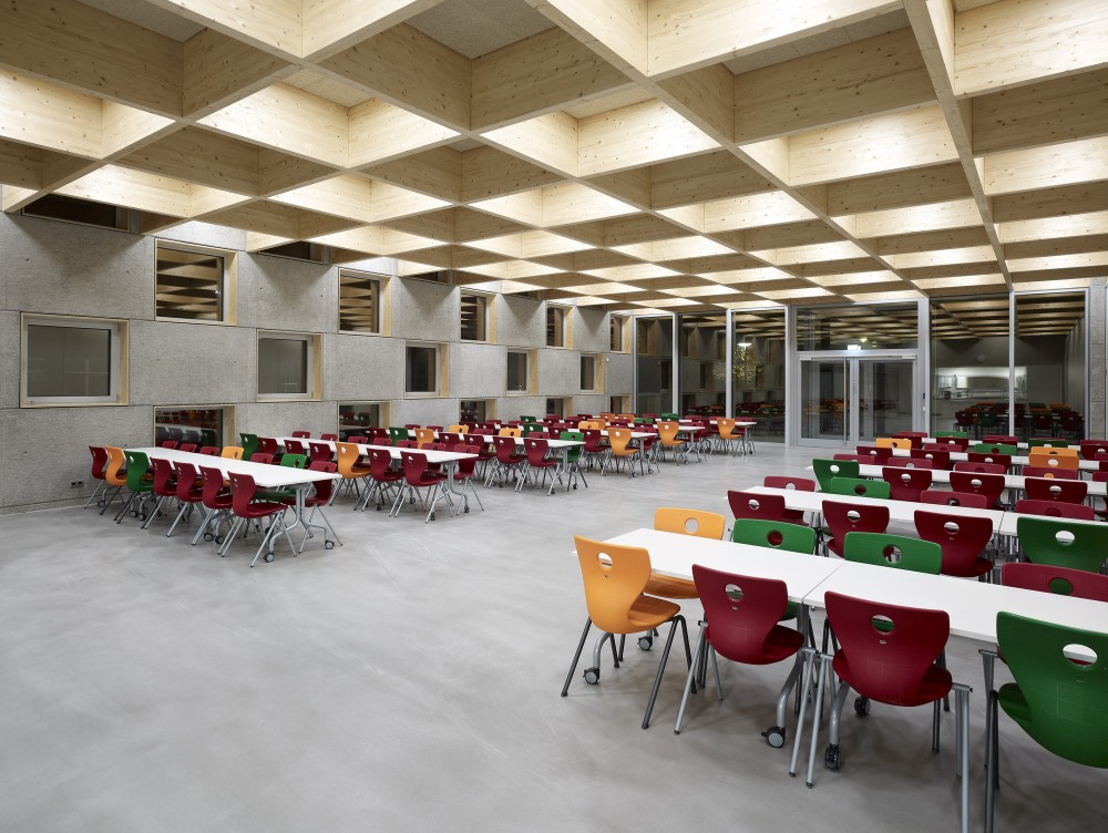 Salmtal Secondary School Canteen / SpreierTrenner Architekten