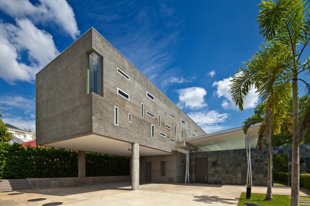 Kiarong House / Moh Hack & Partners