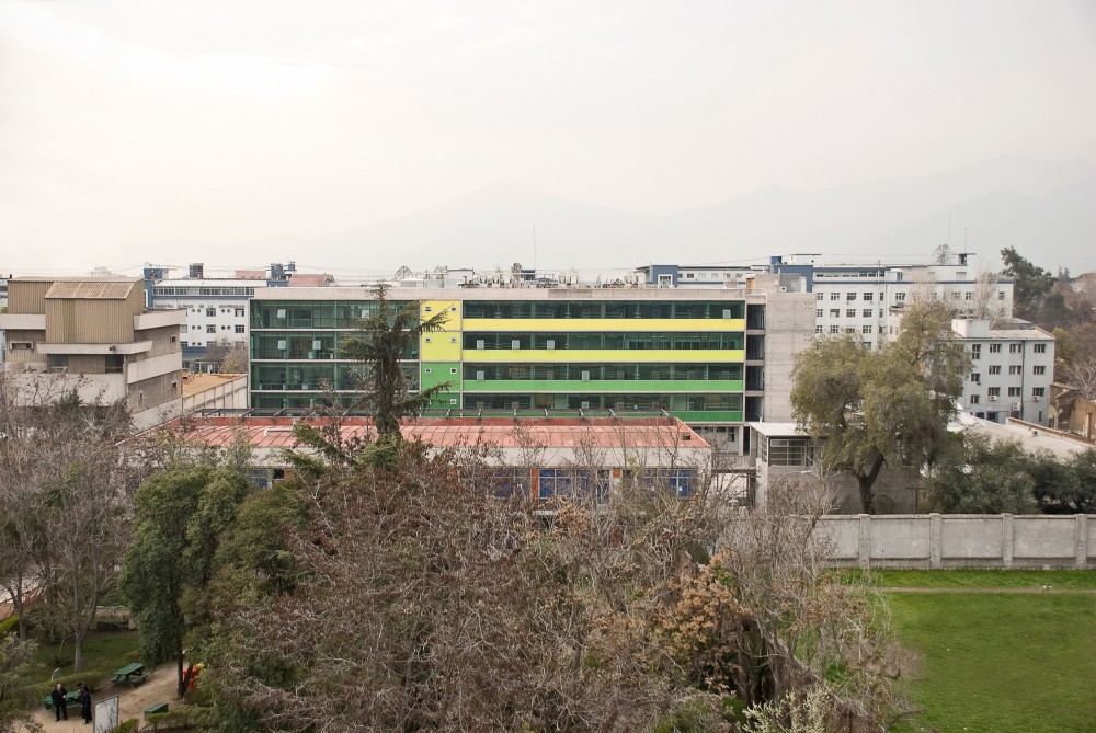 Chemical and Pharmaceutical Sciences Faculty Concentration / FJL + Desarrollo Integral de Proyectos