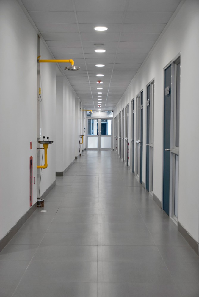 Chemical and Pharmaceutical Sciences Faculty Concentration / FJL + Desarrollo Integral de Proyectos