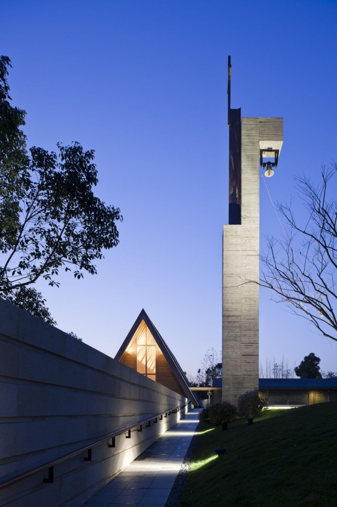 Mei Li Zhou Church / Tsushima Design Studio