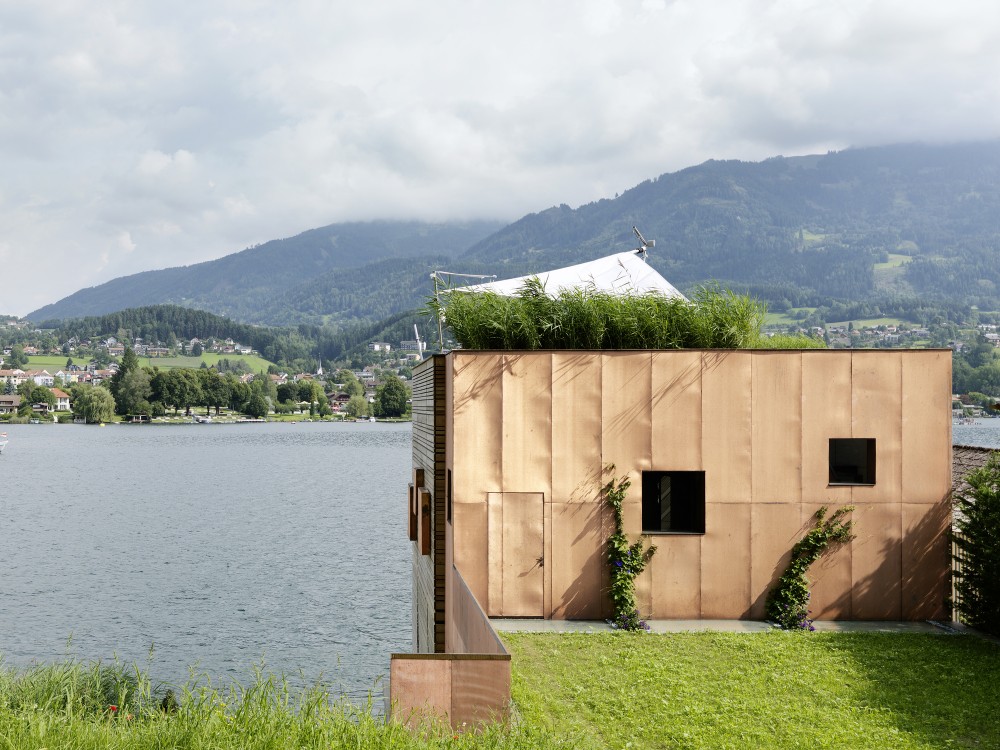 Boat’s House at Millstätter Lake / MHM architects