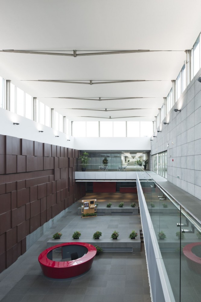 Shanghai Vanke Headquarters / Tsushima Design Studio