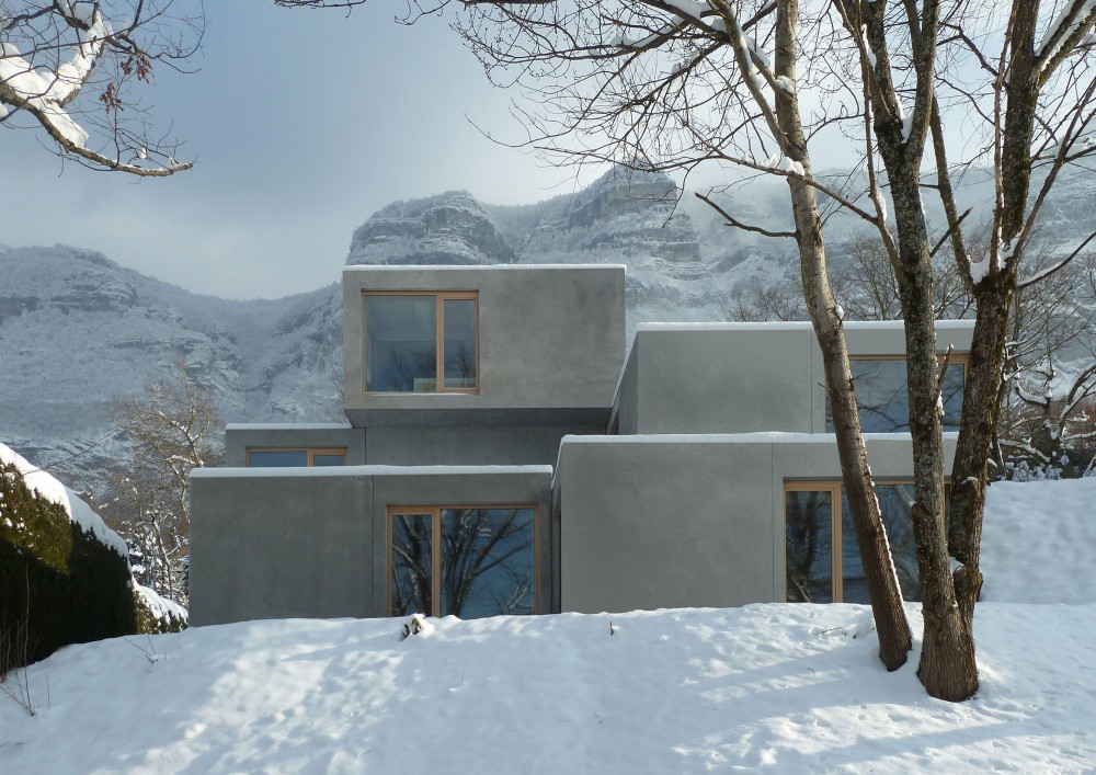 Villa préfabriqué in Collonges / Pierre-Alain Dupraz
