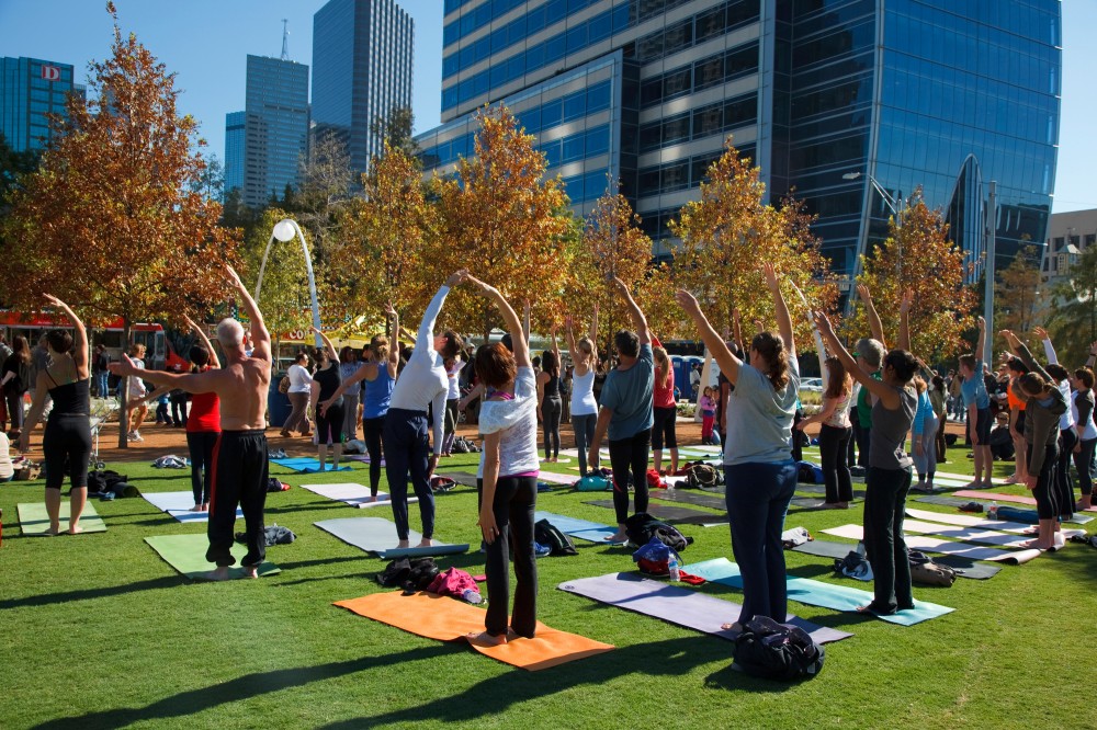 Klyde Warren Park / The Office of James Burnett