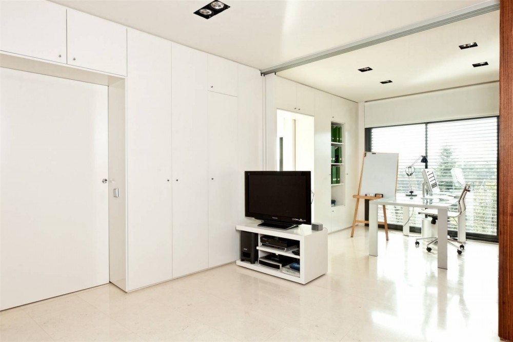 House rehabilitation in Bellaterra / YLab