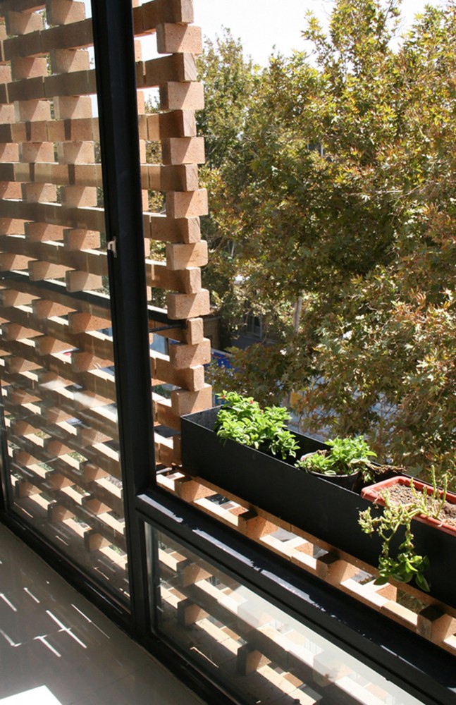Brick Pattern House / Alireza Mashhadmirza