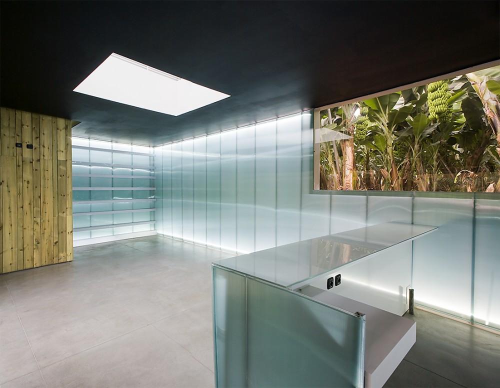 Multipurpose Hall Finca del Lomo / Equipo Olivares Arquitectos