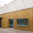 Salón Polivalente Finca del Lomo / Equipo Olivares Arquitectos Salón Polivalente Finca del Lomo / Equipo Olivares Arquitectos © José Oller