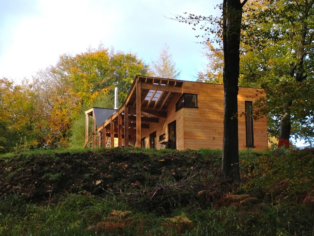 Caretaker’s House / Invisible Studio + AA Inter 2