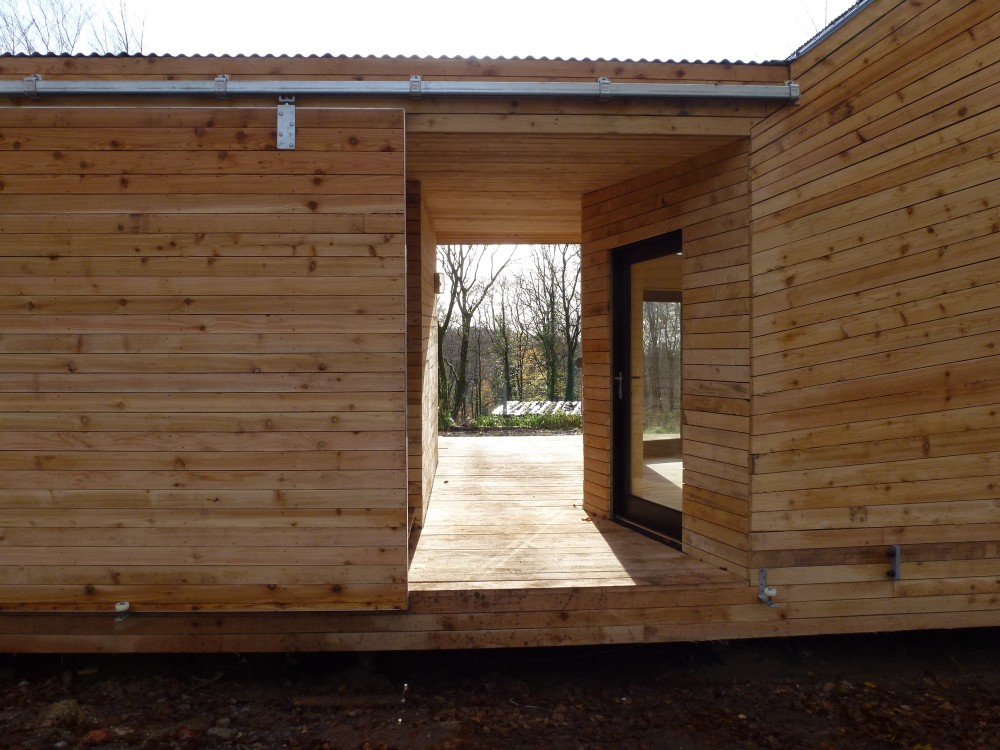 Caretaker’s House / Invisible Studio + AA Inter 2