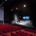 Saint-Nazaire Theatre / K-architectures Saint-Nazaire Theatre / K-architectures © Luc Boegly