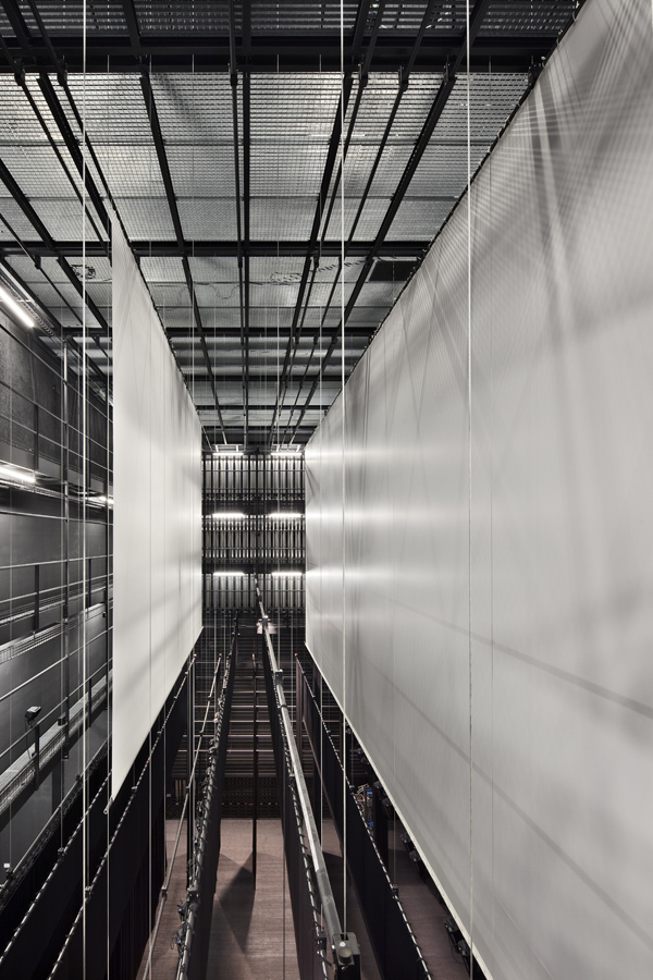 Saint-Nazaire Theatre / K-architectures