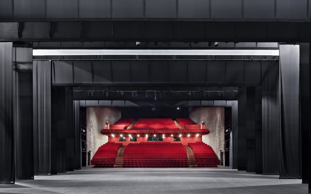 Saint-Nazaire Theatre / K-architectures