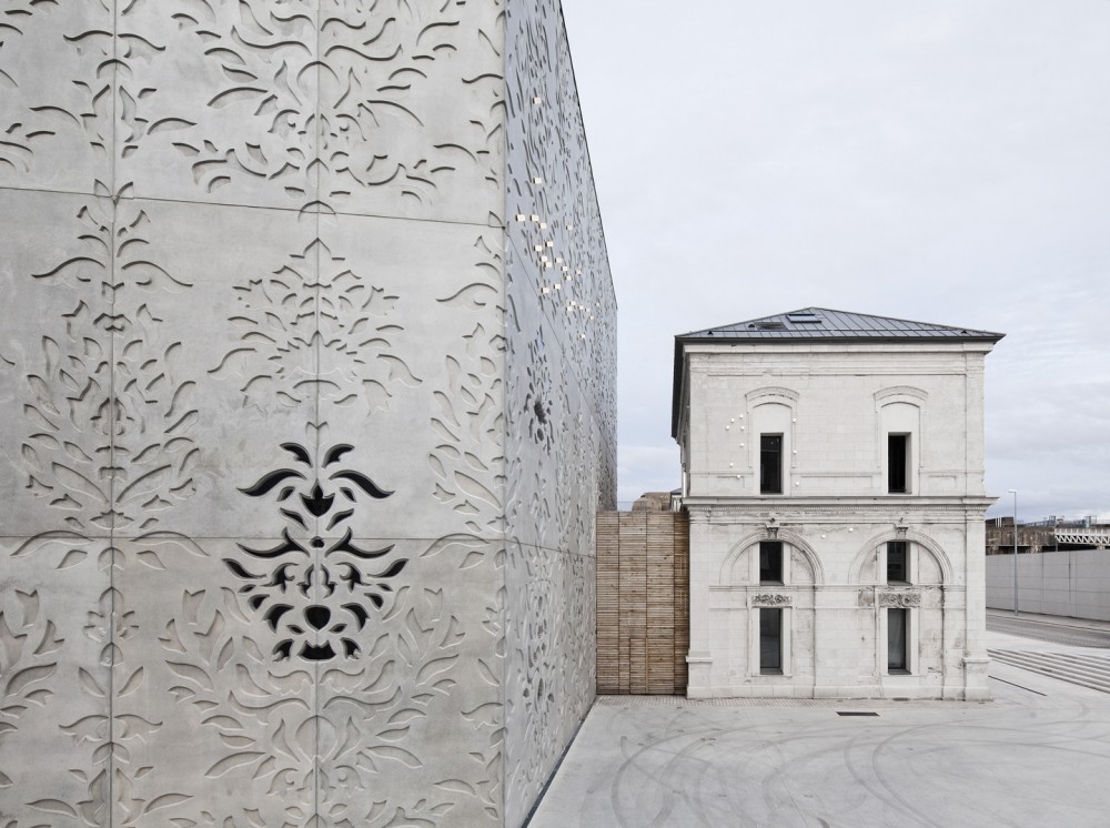 Saint-Nazaire Theatre / K-architectures