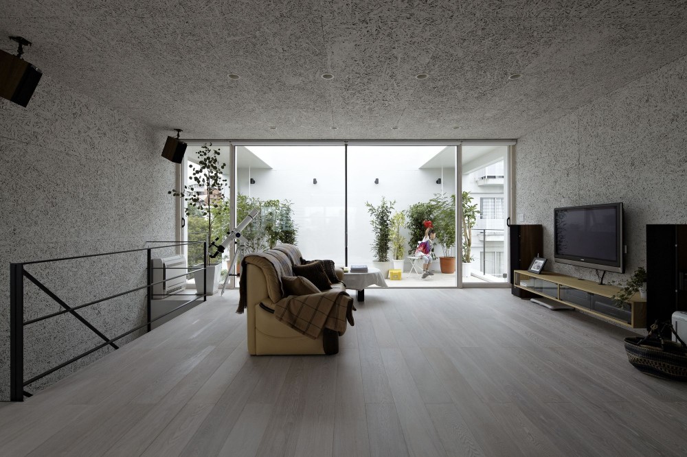 Planter House / no.555