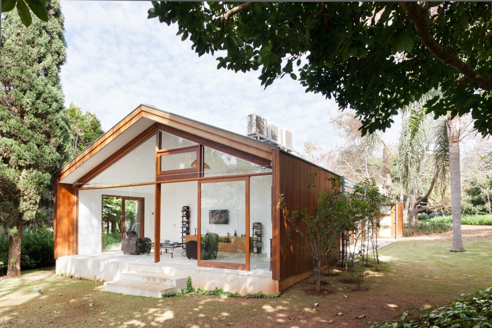 Guest House / doisamaisv arquitetos