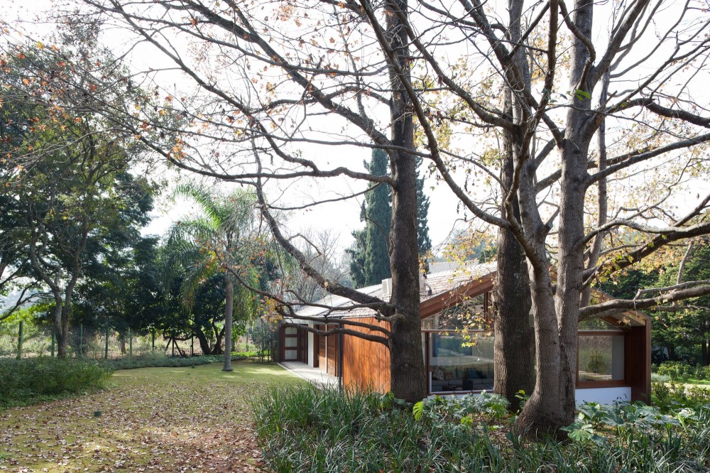 Guest House / doisamaisv arquitetos