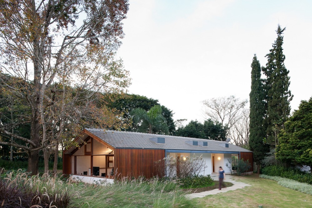 Guest House / doisamaisv arquitetos