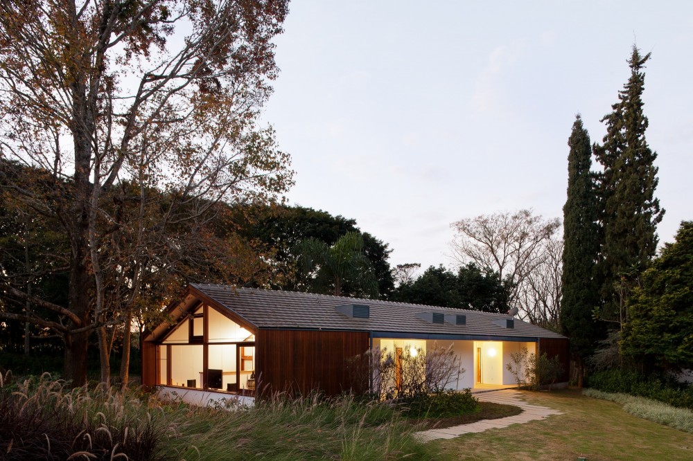 Guest House / doisamaisv arquitetos