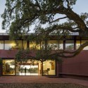 Three Courtyards House / Miguel Marcelino Three Courtyards House / Miguel Marcelino © FG+SG