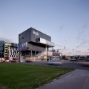 Etoile Lilas Cinema / Hardel et Le Bihan Architectes © Vincent Fillon