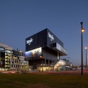 Etoile Lilas Cinema / Hardel et Le Bihan Architectes © Vincent Fillon