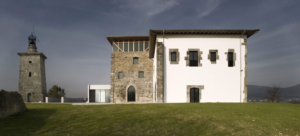 Torremadariaga Basque Biodiversity Centre / IA+B Arkitektura Taldea