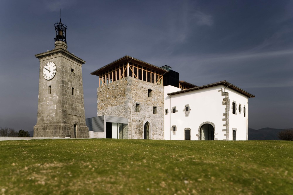 Torremadariaga Basque Biodiversity Centre / IA+B Arkitektura Taldea