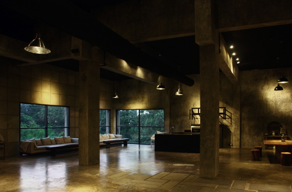 Concrete 0023 / studio eight twentythree