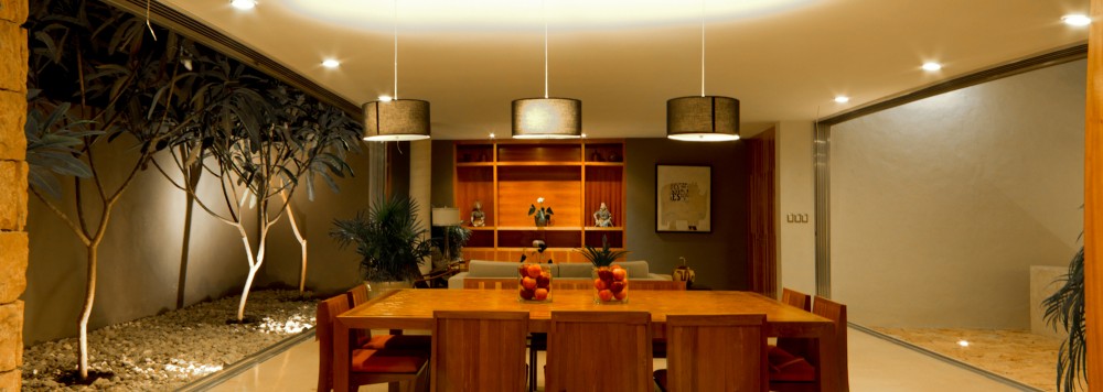 Montebello 332 / Jorge Bolio Arquitectura