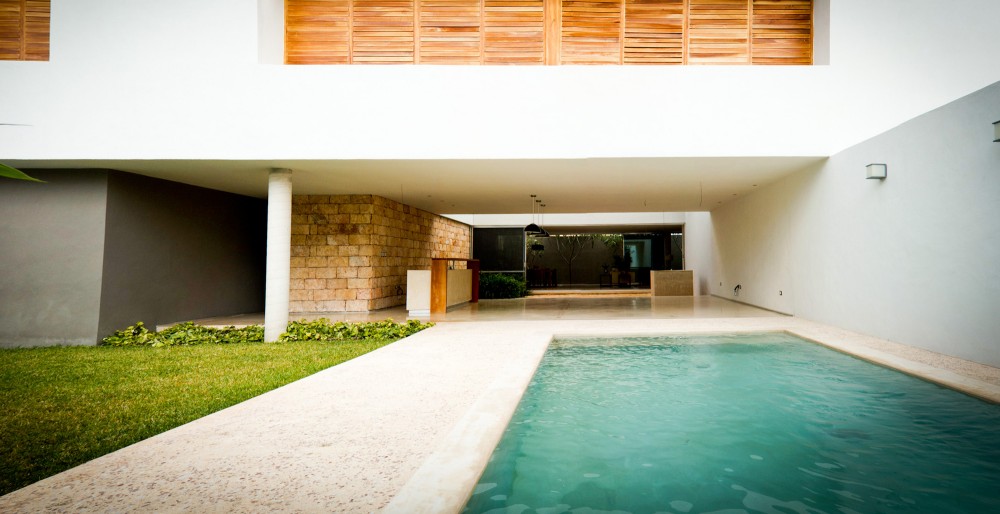 Montebello 332 / Jorge Bolio Arquitectura