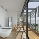 The Bay House / Roger Ferris + Partners © Arch Photo Inc, New York