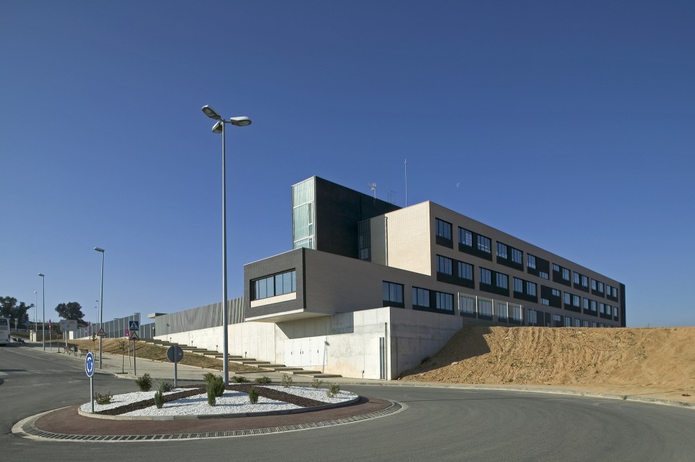 Font Del Roure Nursery / ONL Arquitectura