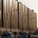 Bloque de 60 Viviendas, Locales y Aparcamiento / ONL Arquitectura Bloque de 60 Viviendas, Locales y Aparcamiento / ONL Arquitectura © Gianluca Giaccone