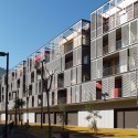 Bloque de 60 Viviendas, Locales y Aparcamiento / ONL Arquitectura Bloque de 60 Viviendas, Locales y Aparcamiento / ONL Arquitectura © Gianluca Giaccone